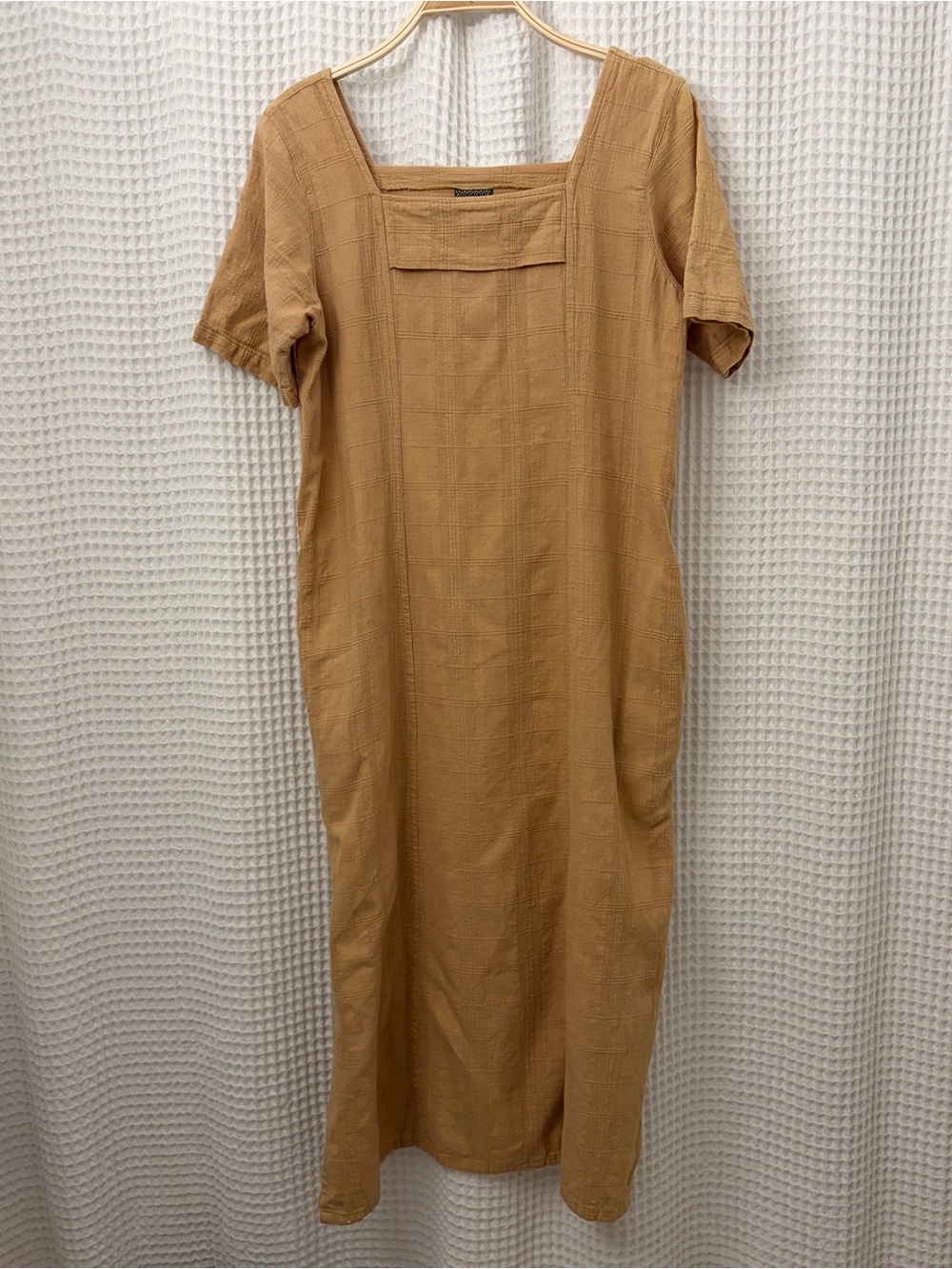 Square-Neck Short-Sleeve Midi Dress in Camel